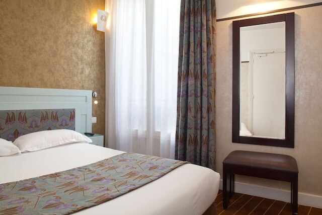 ホテル エッフェル セーヌ