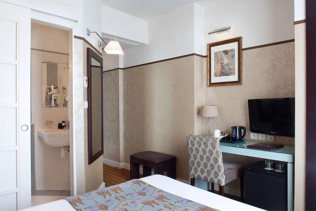 ホテル エッフェル セーヌ