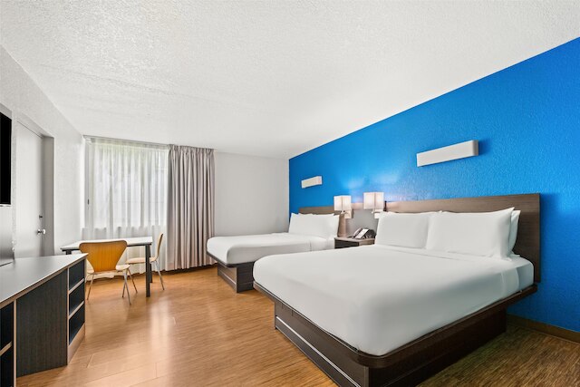 シグネチャー イン マイアミ