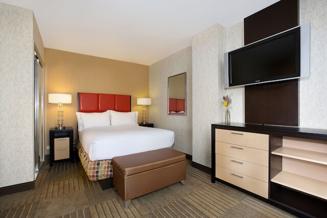 ホリデイ イン エクスプレス デンバー ダウンタウン by IHG