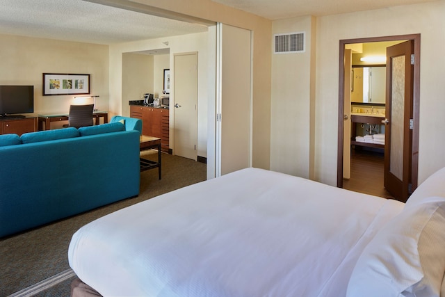 ダブルツリーbyヒルトン・アラナ - ワイキキ・ビーチ