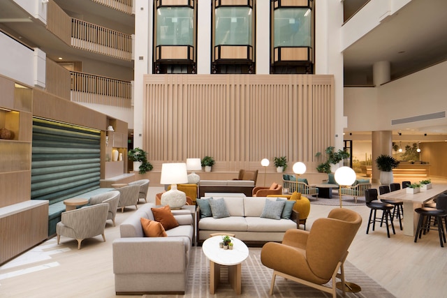 ヒルトン サンタ モニカ ホテル & スイーツ