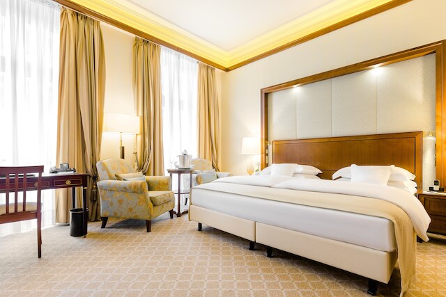 エクセルシオール ホテル エルンスト アム ドム