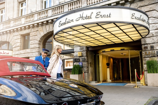 エクセルシオール ホテル エルンスト アム ドム