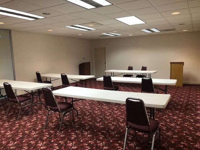 ウェイ イン アンド カンファレンス センター