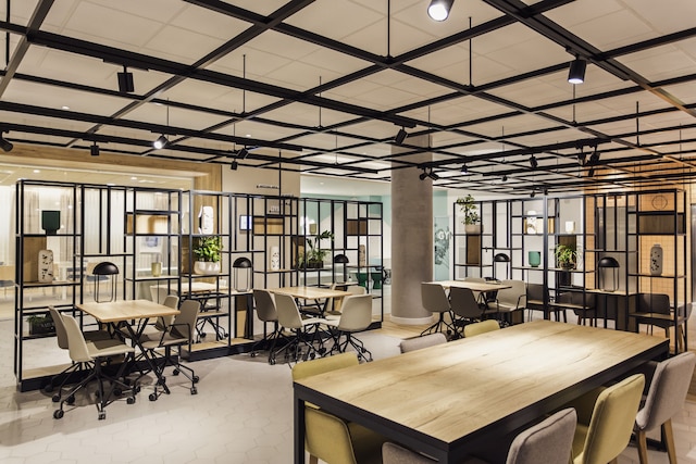 ノボテル マドリッド カンポ デ ラス ナシオネス