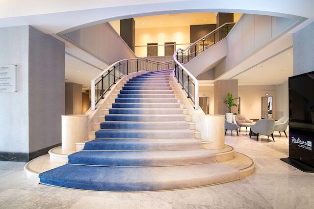 ラディソン ブル ホテル ＆ リゾート アブダビ コーニッシュ