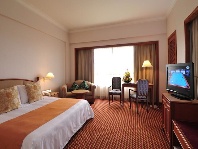 パークシティ エバリー ホテル ミリ