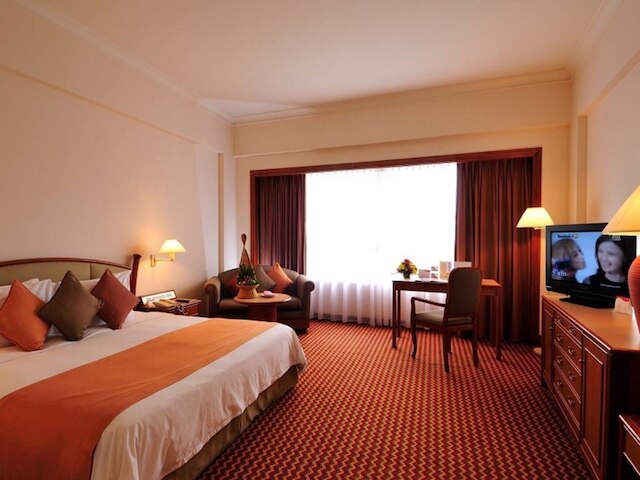 パークシティ エバリー ホテル ミリ