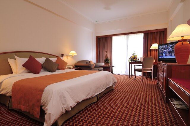 パークシティ エバリー ホテル ミリ