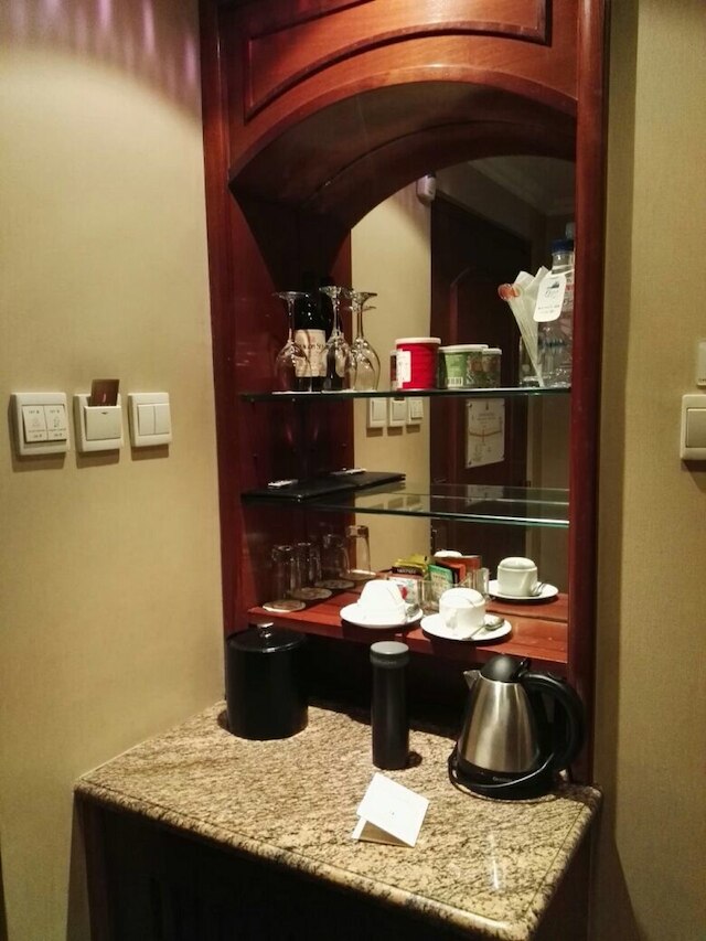 ジエングオ ホテル 北京 (建国飯店北京)