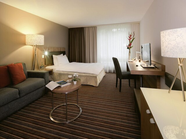 モーベンピック ホテル チューリッヒ レーゲンスドルフ