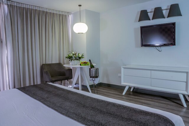 ホテル エル エヘクティボ バイ レフォルマ アベニュー