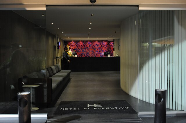 ホテル エル エヘクティボ バイ レフォルマ アベニュー