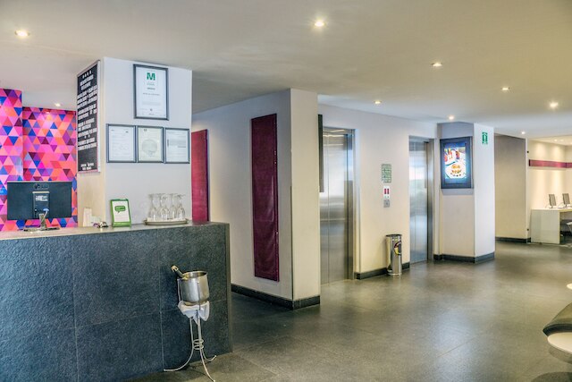 ホテル エル エヘクティボ バイ レフォルマ アベニュー