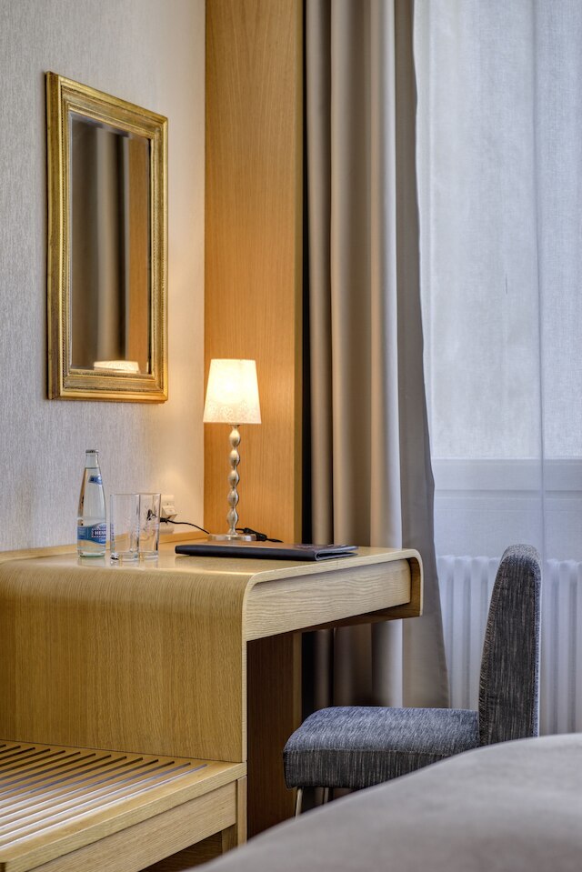 ホテル コンチネンタル