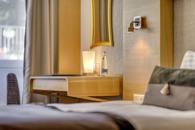 ホテル コンチネンタル