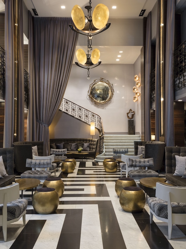 エンパイア ホテル