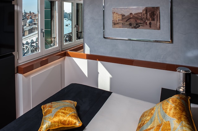 ホテル リアルト