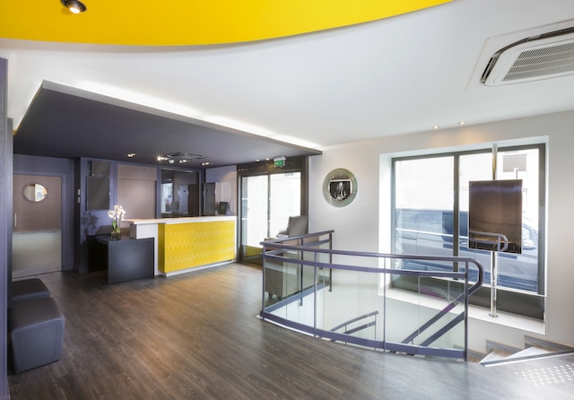 リバテル モンマルトル オペラ