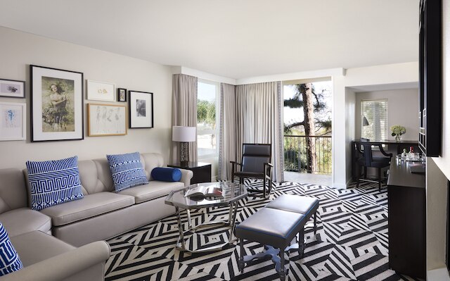 チェンバレン ウエスト ハリウッド