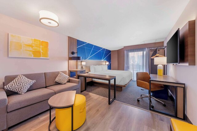 コンフォート イン & スイーツ アーバイン スペクトラム