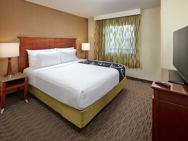 ミッション・ビュー・イン＆スイーツ・サン・ディエゴ・シーウールド - ズー