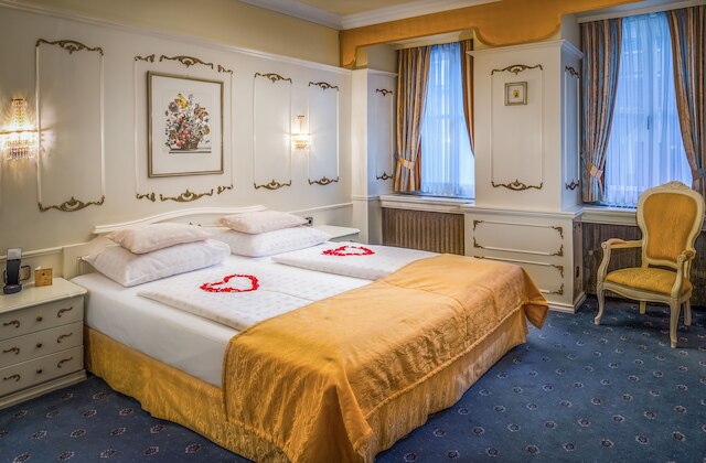 シュロスホテル レーミッヒャー カイザー