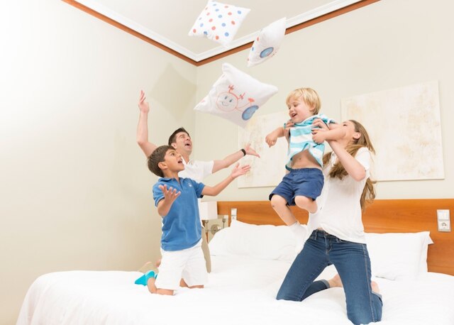 ホテル マドリード セントロ アフィリアテッド バイ メリア