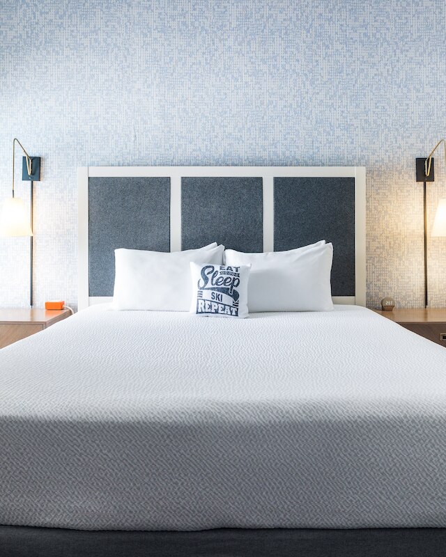 グラビティ ハウス スチームボート