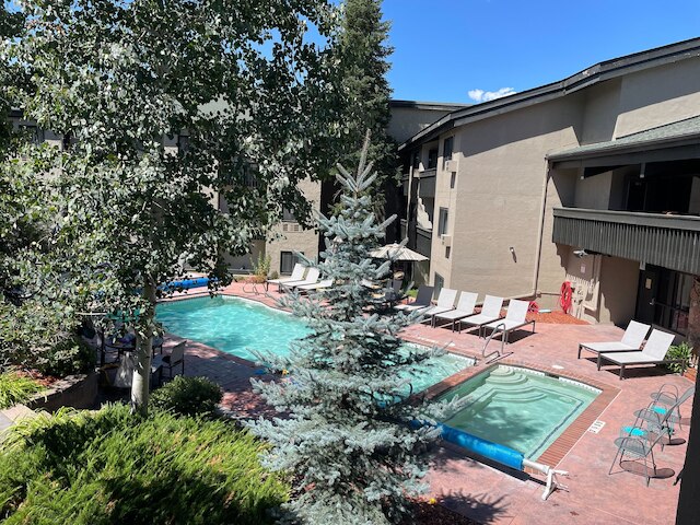 グラビティ ハウス スチームボート