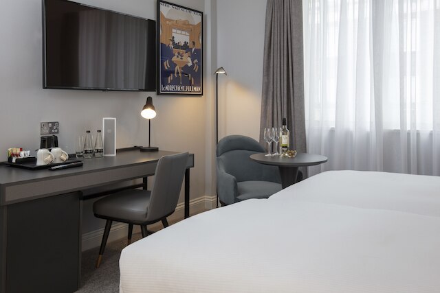 ザ クイーンズ ホテル