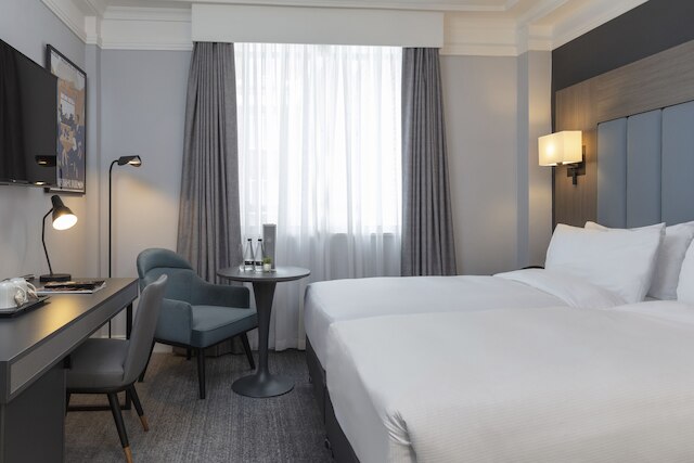 ザ クイーンズ ホテル