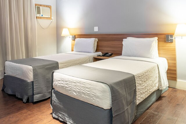 ブラストン オーガスタ