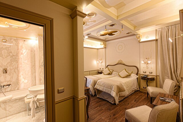 ホテル モナコ & グランド カナル