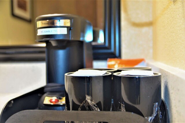 コンフォート イン & スイーツ バンクーバー ダウンタウン シティ センター