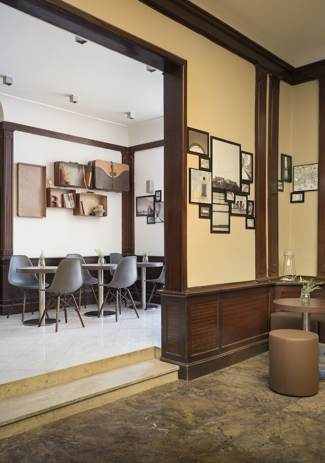 B&B ホテル ナポリ