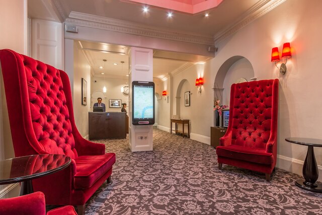 ティッスル ロンドン ブルームズベリーパーク