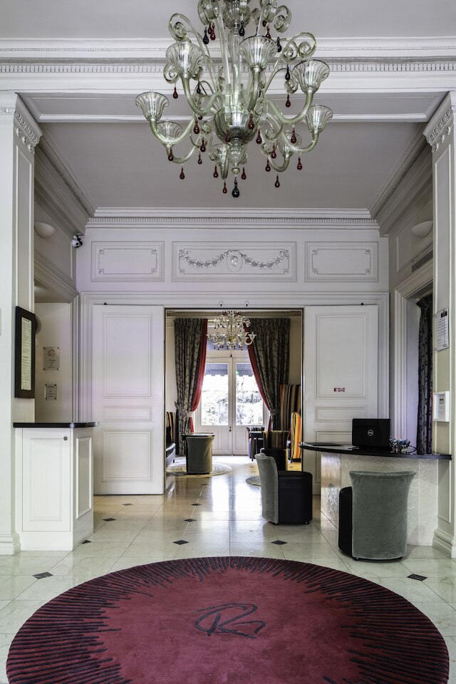 オテル リージェンツ ガーデン - アストテル