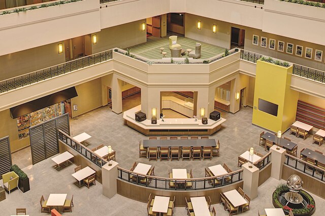 エンバシー スイーツ バイ ヒルトン サンディエゴ ベイ ダウンタウン