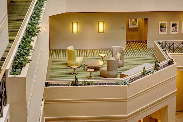 エンバシー スイーツ バイ ヒルトン サンディエゴ ベイ ダウンタウン