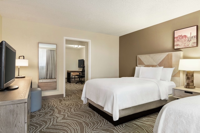 エンバシー スイーツ バイ ヒルトン フェニックス テンピ