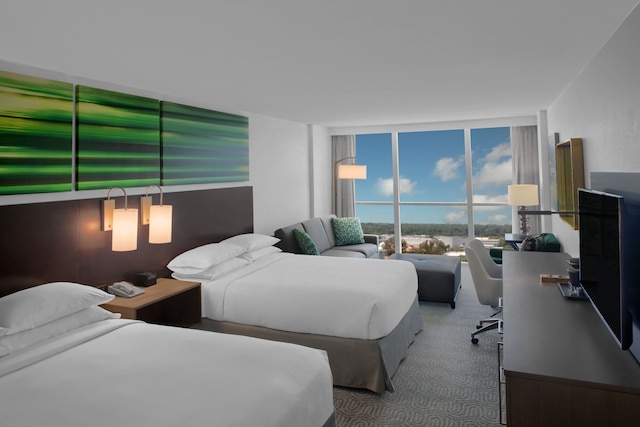 ダブルツリー バイ ヒルトン アット ジ エントランス トゥ ユニバーサル オーランド