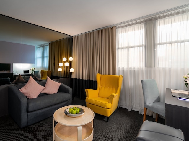 パーク レジス シティ センター