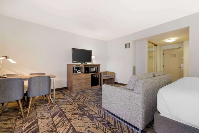 ベスト ウエスタン プラス ベイサイド イン