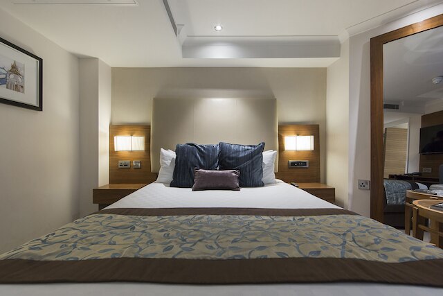 ティッスルロンドンピカデリー