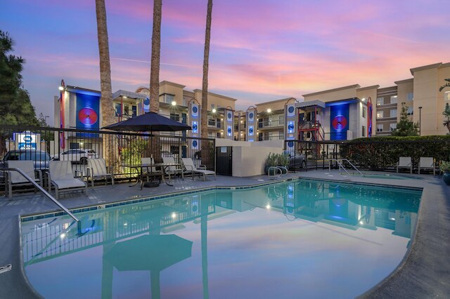 ベスト ウェスタン コーテシー イン ホテル - アナハイム リゾート アット ザ パーク