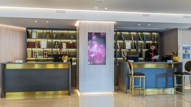 セント ジョージ リカベタス ライフスタイル ホテル