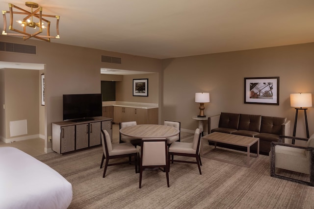 ヒルトン バーミンガム ダウンタウン アット UAB