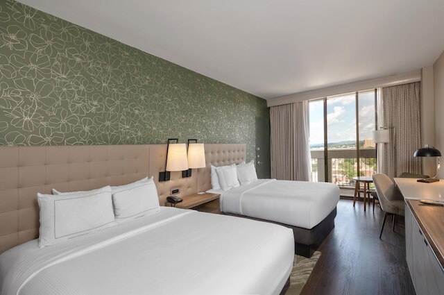 ヒルトン バーミンガム ダウンタウン アット UAB